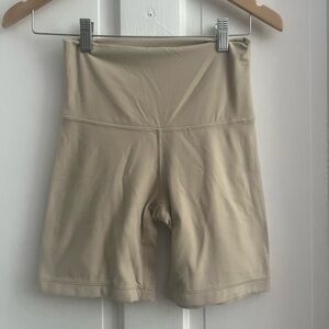 TNA Aritizia Butter shorts